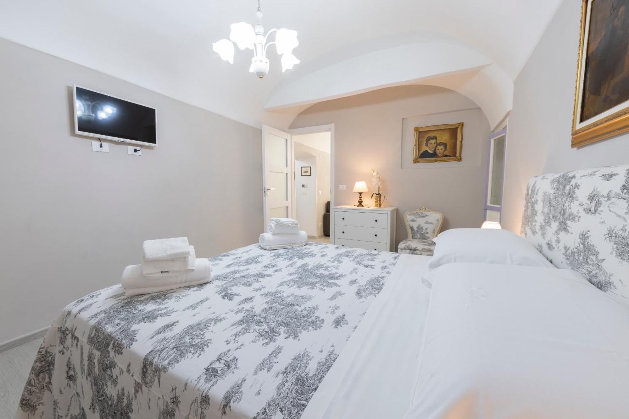 Menotti Holiday House Sanremo Exterior foto